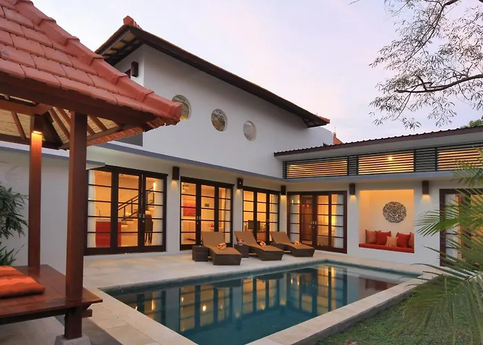 Villa Destiny And *